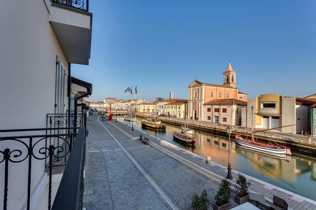 Casadodici Bed & Breakfast Cesenatico 3*,