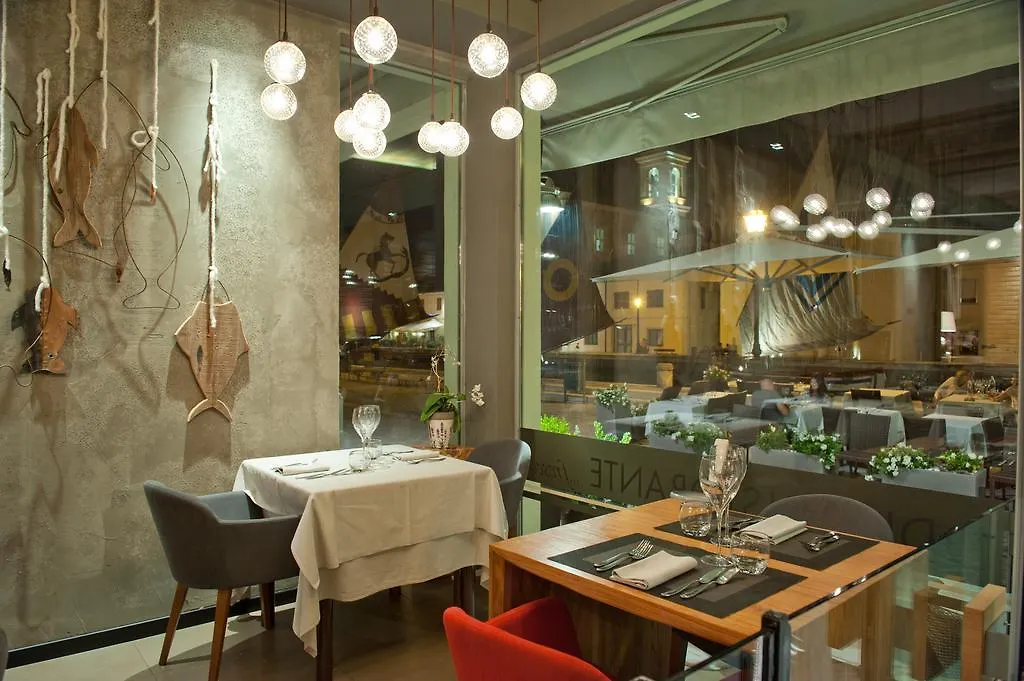 Casadodici Bed & Breakfast Cesenatico